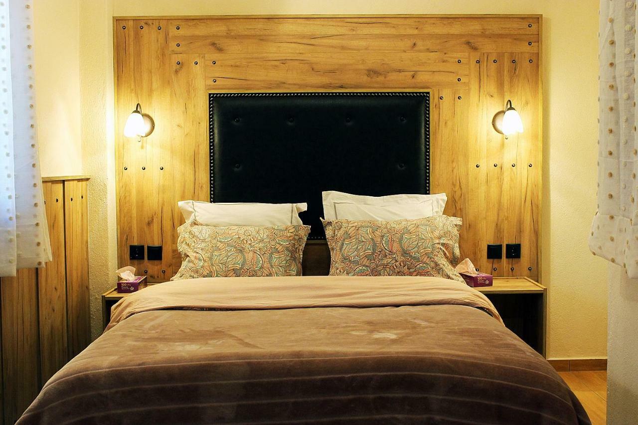 カランバカ Pomegranate Tree House - Meteoraゲストハウス エクステリア 写真